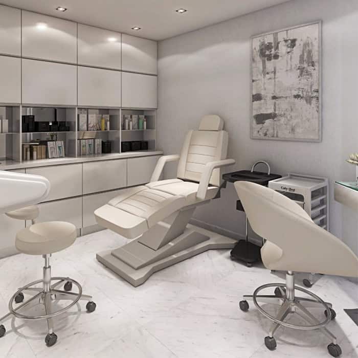 Kangmei Electric esthetician bed in use at Spa